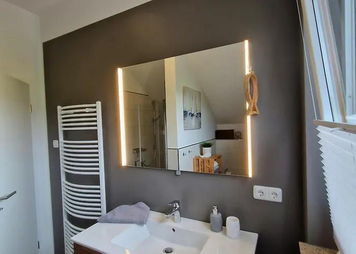 Seezeit Direkt Am Geiseltalsee Mit Sauna Und Fahrradgarage Nyaraló *